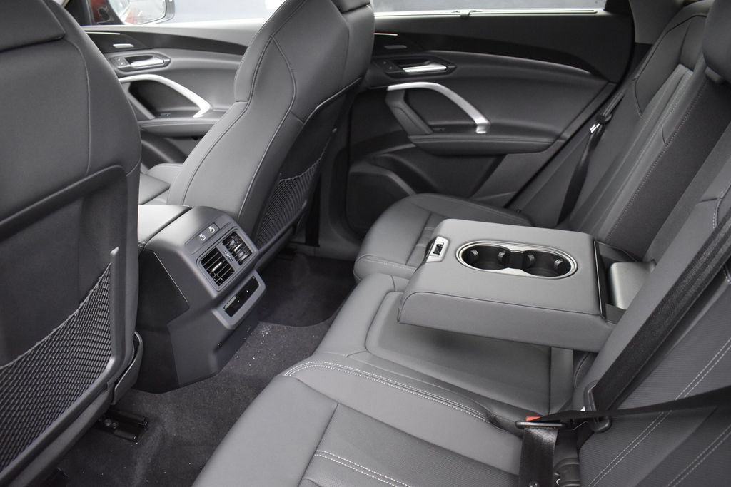 New 2026 Audi Q5 Premium Plus AWD/4WD image 18