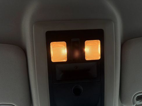 Used 2016 RAM 1500 Tradesman RWD image 35