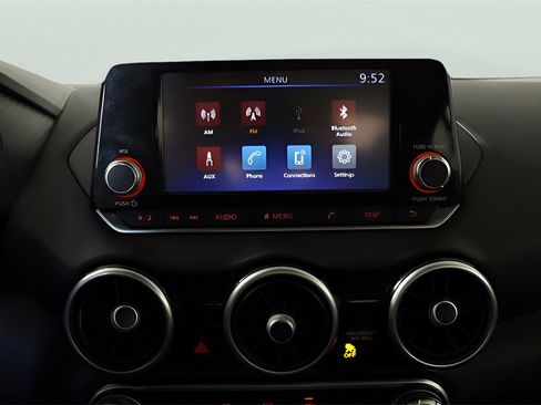 Used 2024 Nissan Sentra S w/ Lighting Package image 21