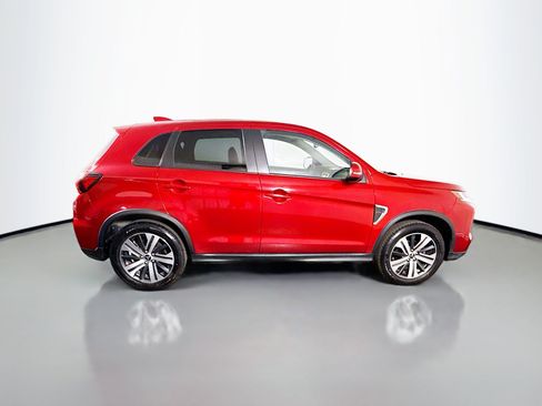 Used 2022 Mitsubishi Outlander Sport SE FWD image 11