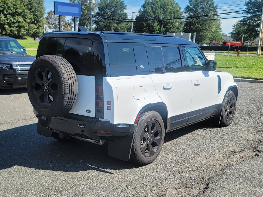Used 2022 Land Rover Defender 110 X-Dynamic HSE AWD/4WD image 8