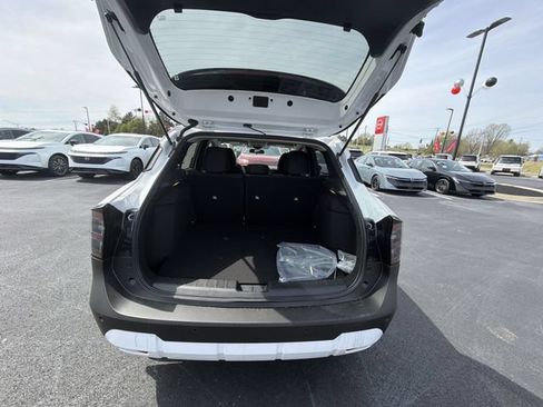 New 2026 Nissan Kicks SV w/ Cold Weather Package AWD/4WD image 22