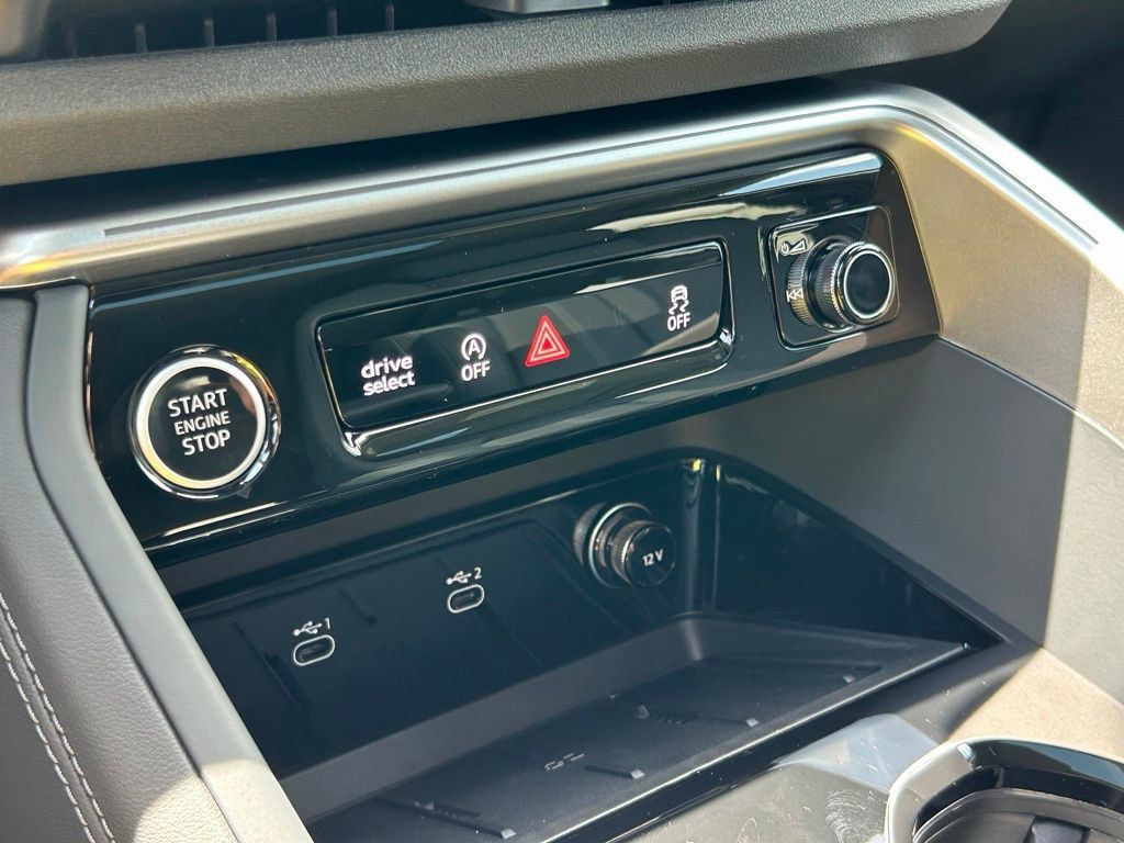 New 2026 Audi Q5 Premium Plus AWD/4WD image 34