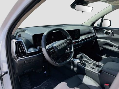 New 2026 Kia Sorento S w/ S Panoramic Sunroof Package FWD image 9