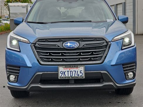 Used 2024 Subaru Forester Premium image 15