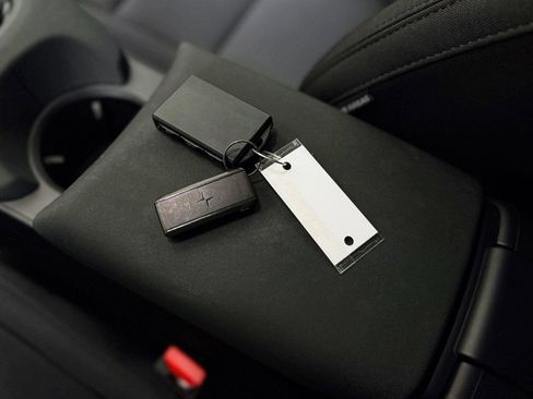 Used 2024 Polestar Polestar 2 image 21