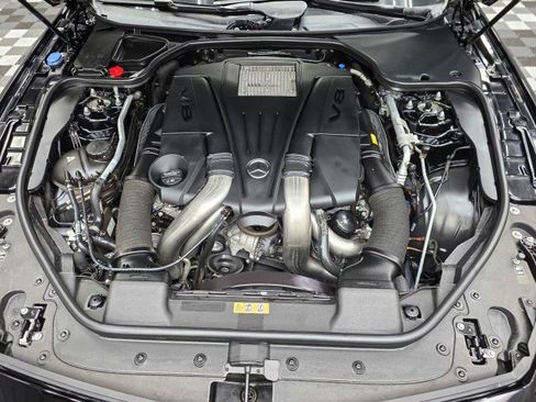 Used 2018 Mercedes-Benz SL 550 image 37