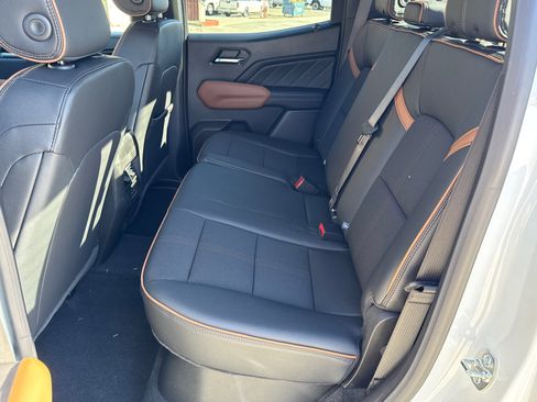 New 2026 GMC Canyon AT4 image 19