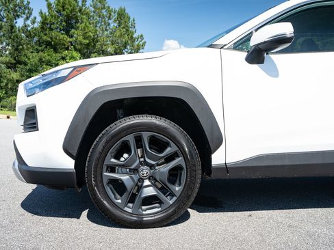 Used 2024 Toyota RAV4 Adventure AWD/4WD image 4