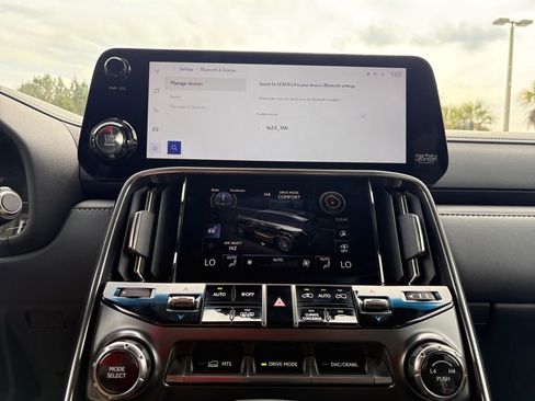 Used 2024 Lexus LX 600 4WD w/ Appearance Package image 21