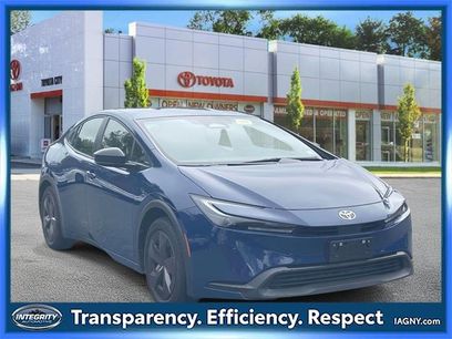 Used 2024 Toyota Prius LE