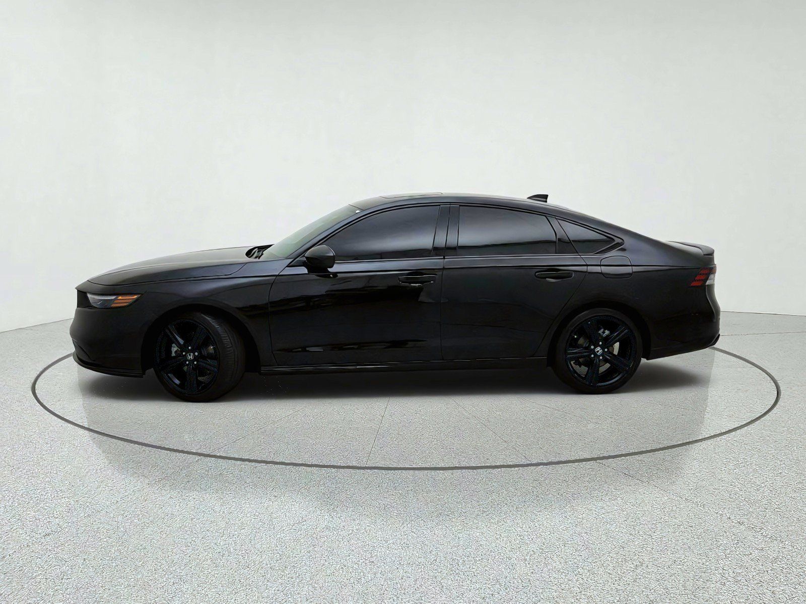 Used 2024 Honda Accord Sport image 14