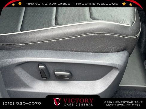 Used 2022 Volkswagen Tiguan SEL R-Line image 21