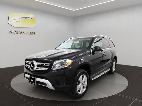 Used 2018 Mercedes-Benz GLS 450 4MATIC image 3
