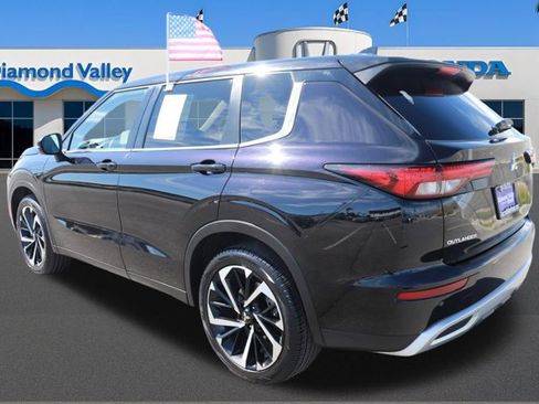 Used 2024 Mitsubishi Outlander SE image 4