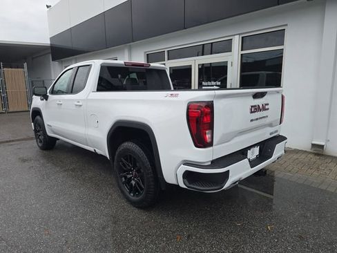 New 2026 GMC Sierra 1500 Elevation image 5