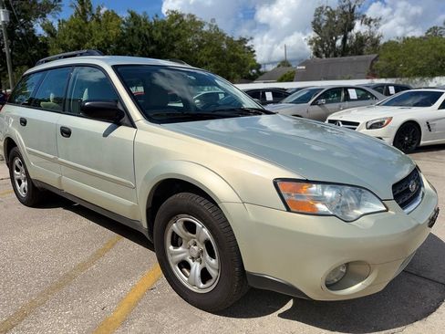 Used 2007 Subaru Outback 2.5i AWD/4WD image 7