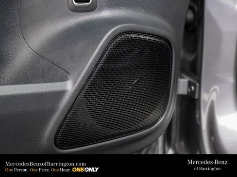 New 2026 Mercedes-Benz GLB 250 4MATIC image 16