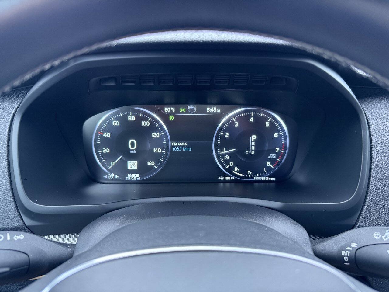 Used 2018 Volvo XC90 T6 R-Design w/ Convenience Package AWD/4WD image 30