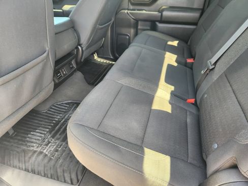 Used 2024 Chevrolet Silverado 1500 Custom AWD/4WD image 28