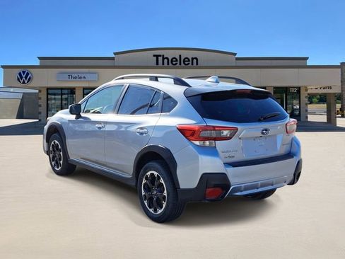 Used 2023 Subaru Crosstrek 2.0i Premium image 3