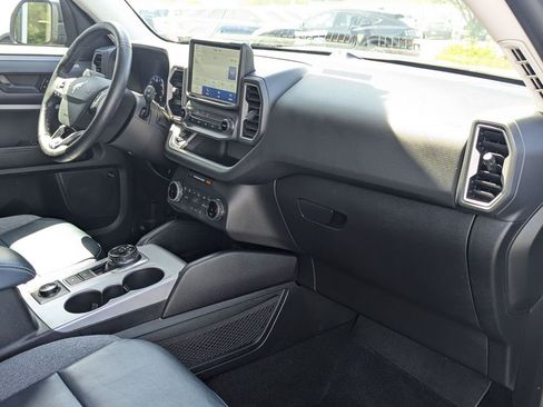 Used 2022 Ford Bronco Sport Outer Banks w/ Tech Package AWD/4WD image 26