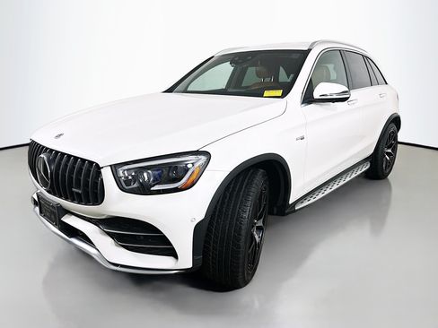 Certified 2022 Mercedes-Benz GLC 43 AMG 4MATIC image 5