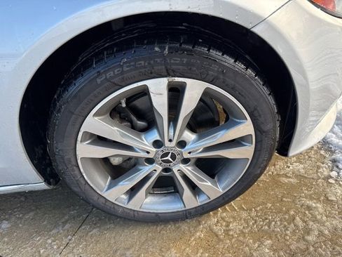 Used 2021 Mercedes-Benz C 300 4MATIC Sedan image 10