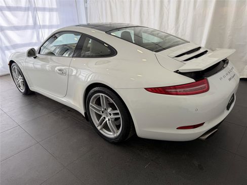 Used 2015 Porsche 911 Carrera image 3