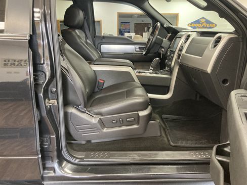 Used 2014 Ford F150 Raptor w/ Equipment Group 801A Luxury AWD/4WD image 22