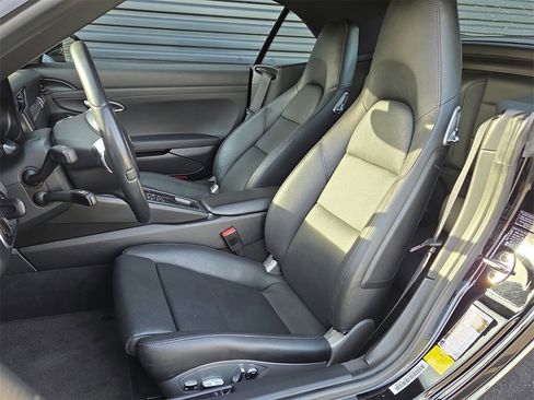 Used 2012 Porsche 911 Carrera S image 5