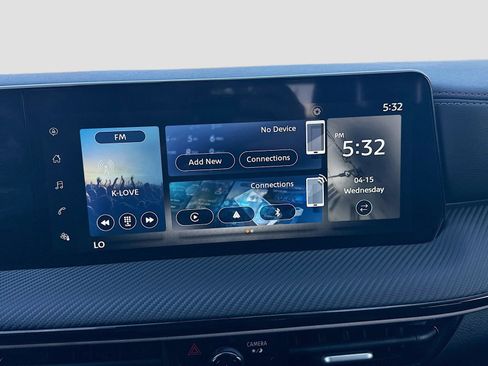 Used 2025 Nissan Kicks SR image 15