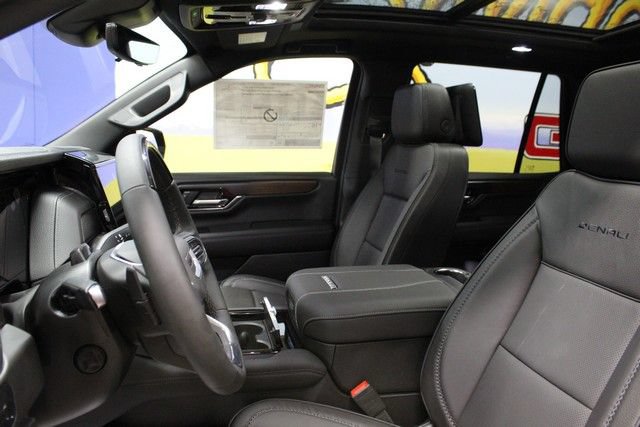 New 2026 GMC Yukon Denali AWD/4WD image 22