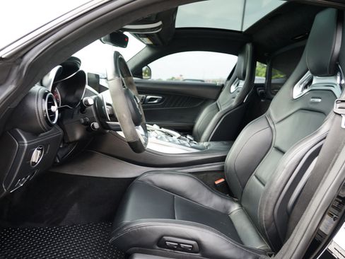 Used 2016 Mercedes-Benz AMG GT S image 16