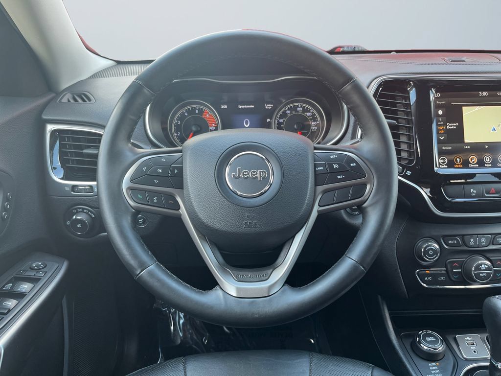 Used 2019 Jeep Cherokee Limited AWD/4WD image 12