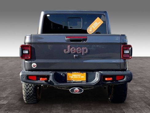 Certified 2024 Jeep Gladiator Mojave AWD/4WD image 4