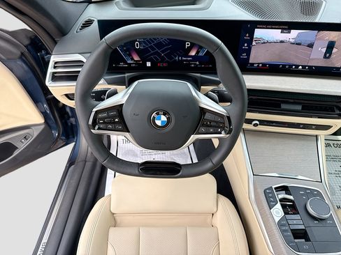 Used 2025 BMW 430i xDrive Coupe w/ Premium Package image 17