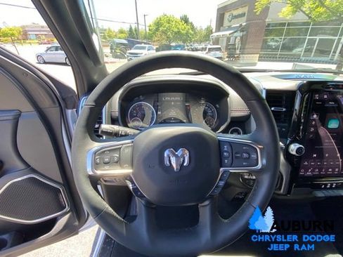 Used 2025 RAM 1500 Laramie AWD/4WD image 36