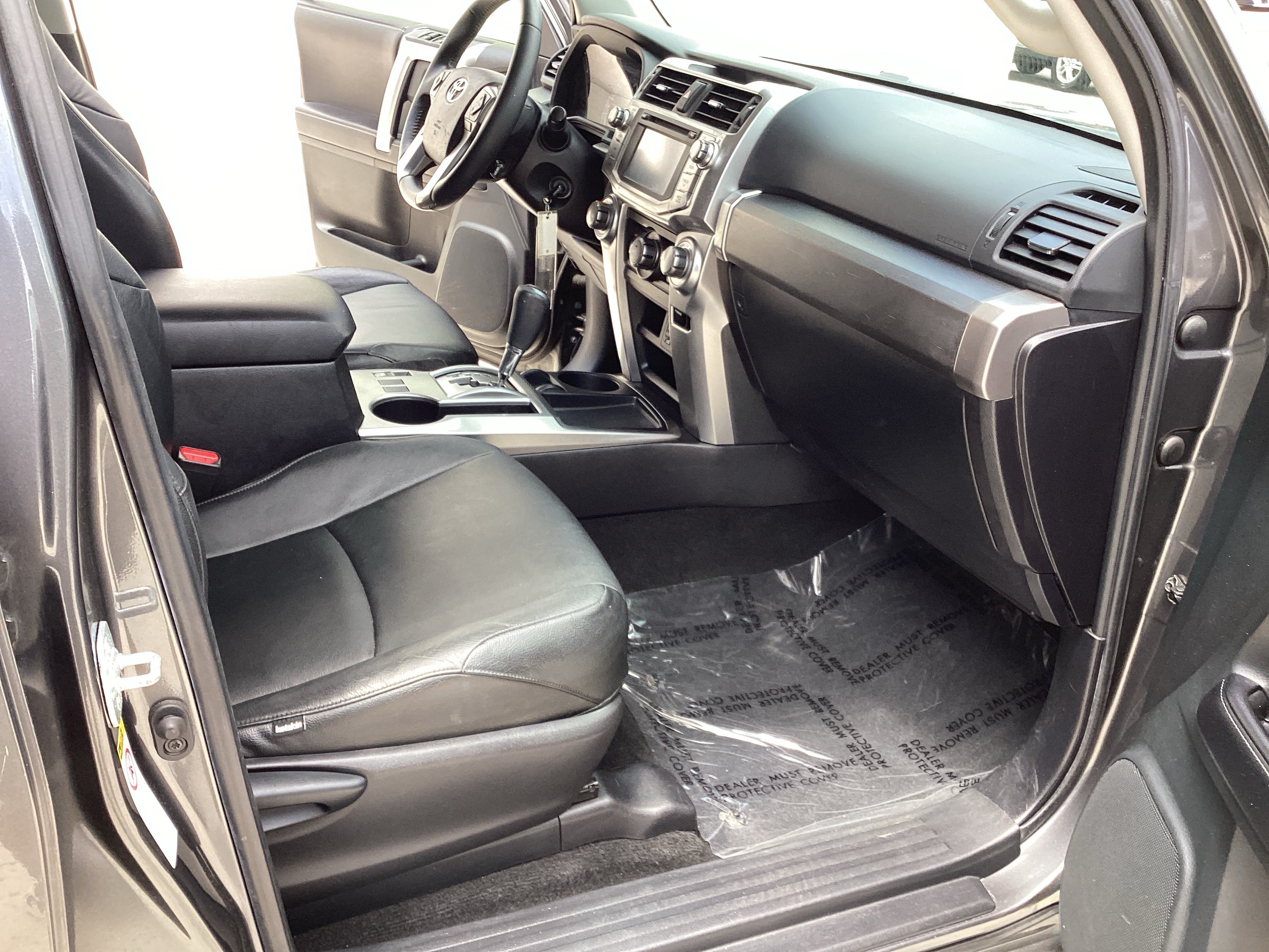 Used 2016 Toyota 4Runner SR5 RWD image 35