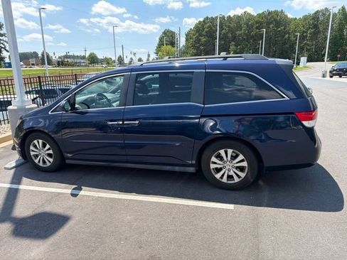 Used 2017 Honda Odyssey EX-L image 3