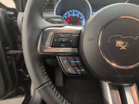 Used 2020 Ford Mustang Coupe RWD image 31