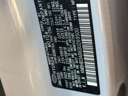 Used 2025 Hyundai Kona SEL FWD image 28