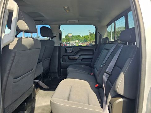 Used 2016 GMC Sierra 2500 SLE w/ SLE Preferred Package AWD/4WD image 16