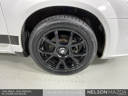 Used 2013 Dodge Avenger SXT w/ Sun/Sound Group image 10