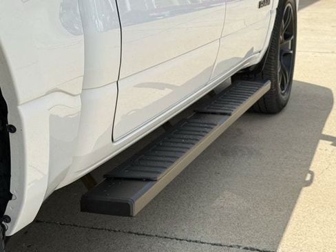 Used 2023 RAM 1500 Big Horn AWD/4WD image 10