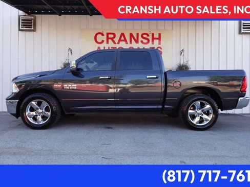Used 2018 RAM 1500 Lone Star RWD image 1