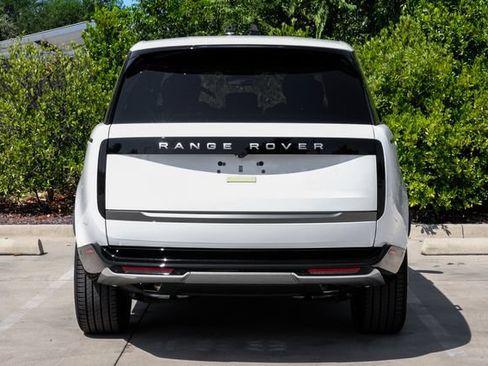 New 2027 Land Rover Range Rover Long Wheelbase SE AWD/4WD image 12
