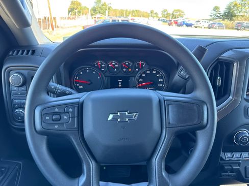 New 2026 Chevrolet Silverado 2500 Custom w/ Custom Value Package image 19