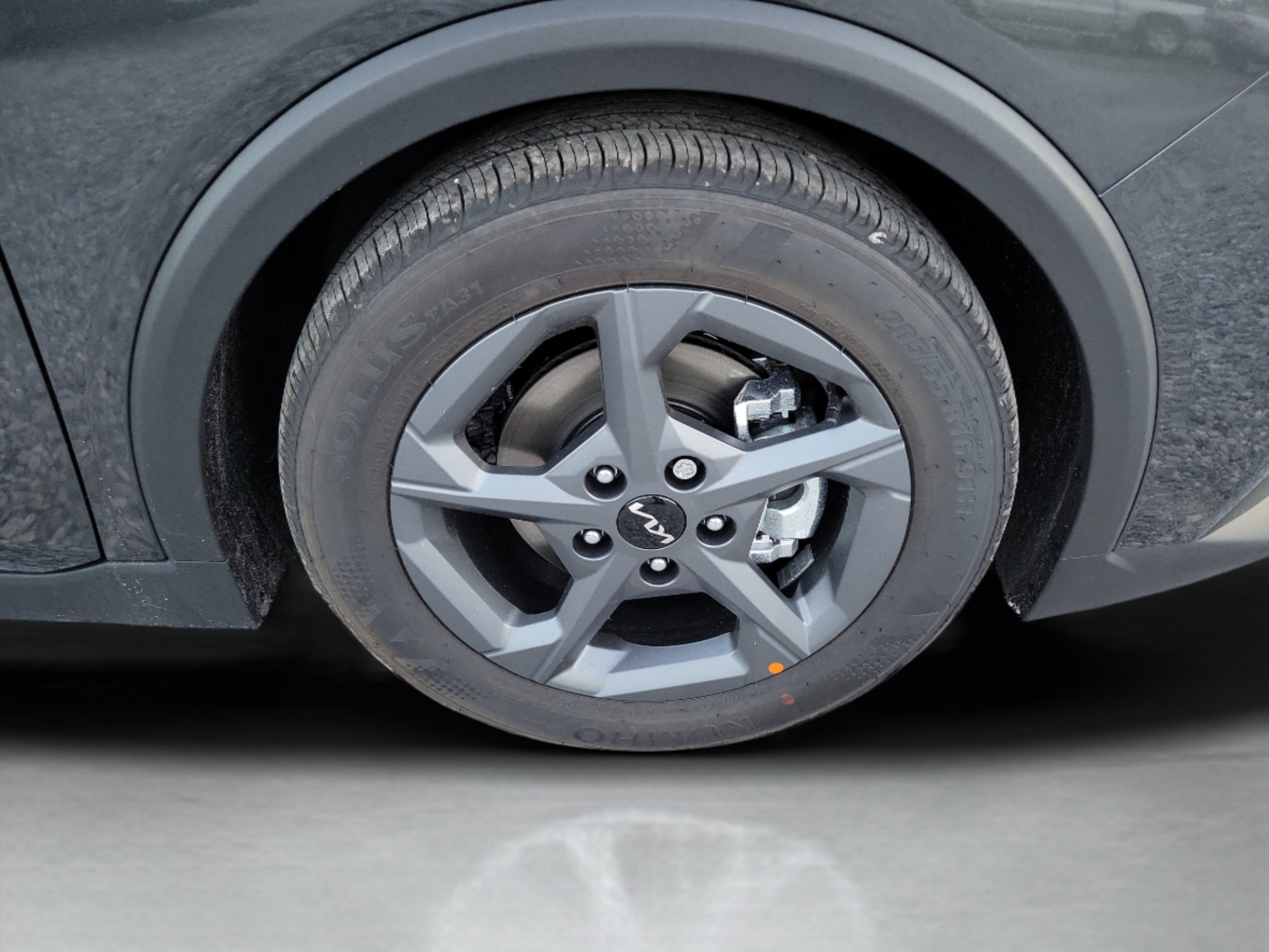 New 2026 Kia K4 FWD image 29