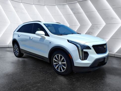 Used 2020 Cadillac XT4 Sport w/ Driver Awareness Package AWD/4WD image 7